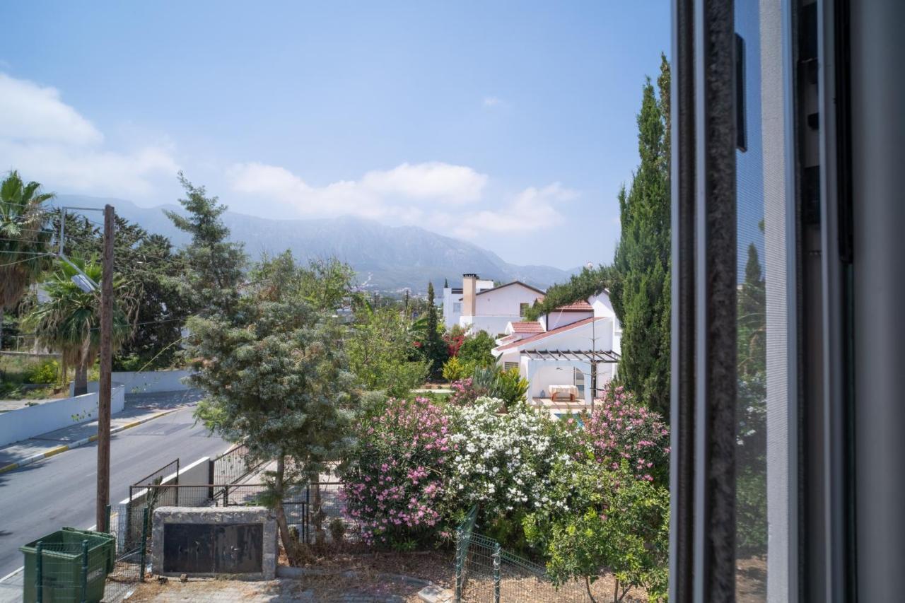 Beautiful Two-bedroom With Sea And Mountain Views Sel 8-5 Daire